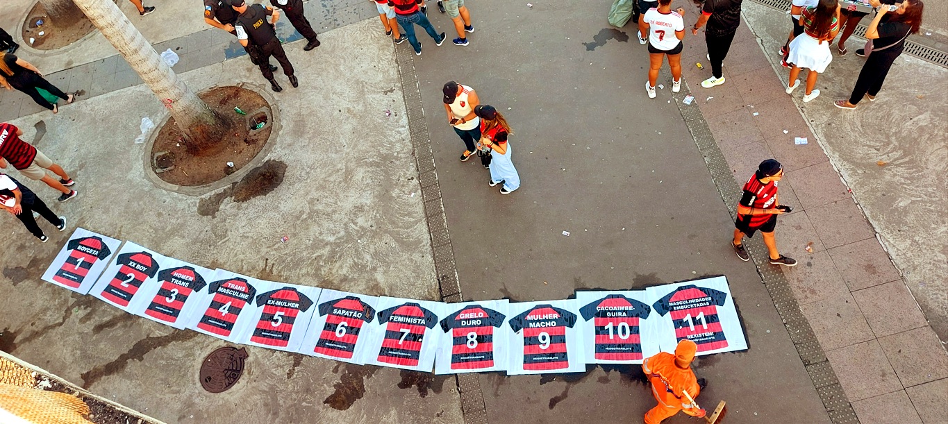 Masculinidades Embucetadas em Campo